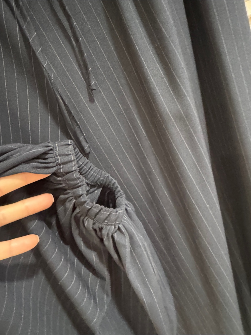 Zara Women's ZW Collection Limited Edition Navy Pinstripe Balloon pants - Picture 3 of 6